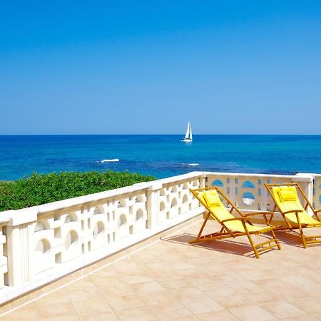Апартаменти Terrazza Sul Mare Вілланова-ді-Остуні Екстер'єр фото